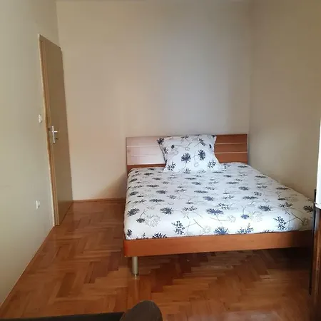 Nika Apartment